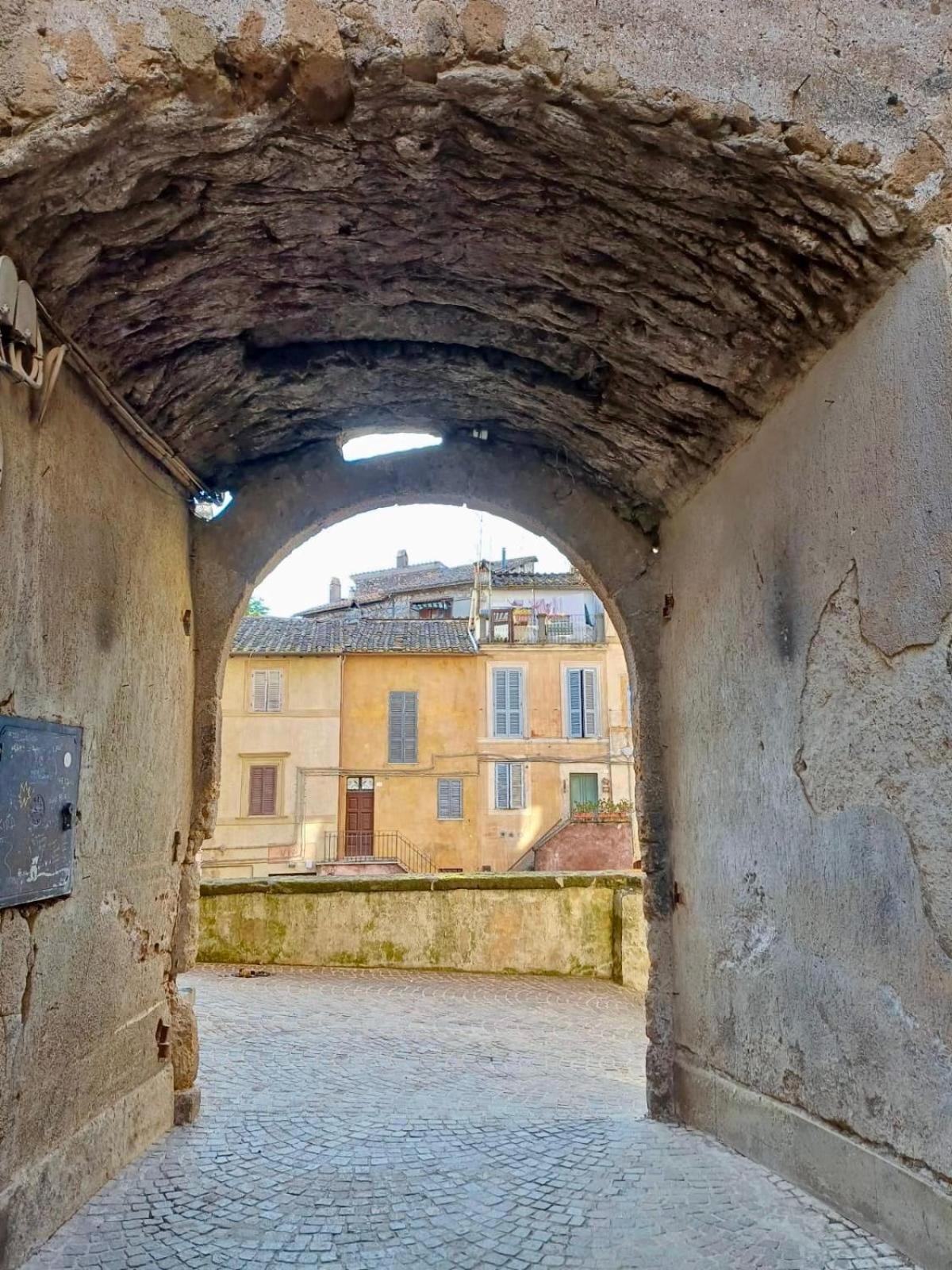 Apartmán Borgo Vecchio Carbognano Exteriér fotografie