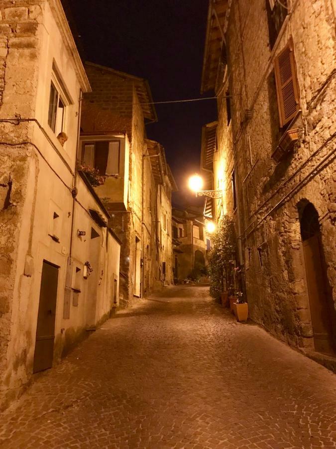 Apartmán Borgo Vecchio Carbognano Exteriér fotografie