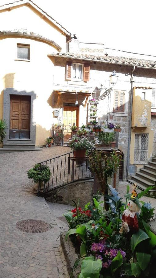 Apartmán Borgo Vecchio Carbognano Exteriér fotografie